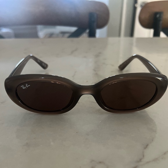 Ray-Ban Women's Dark Brown Oval Sunglasses - Picture 5 of 8
